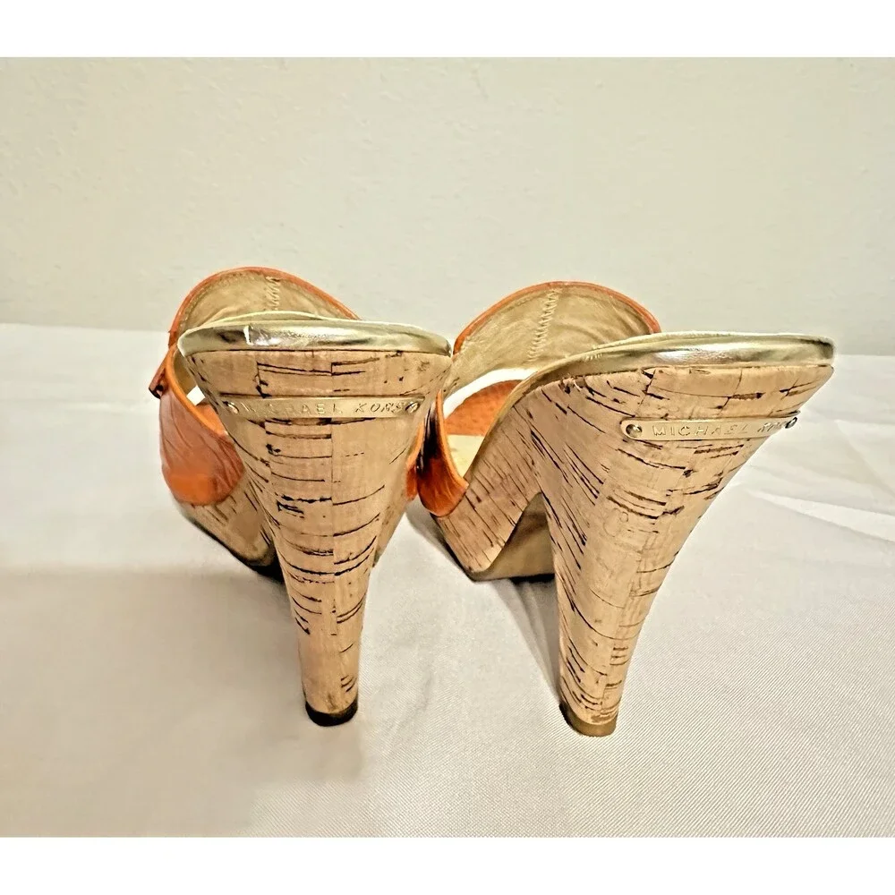 Michael Kors Orange Pumps 9.5 Women MK Logo Christmas Dinner Out